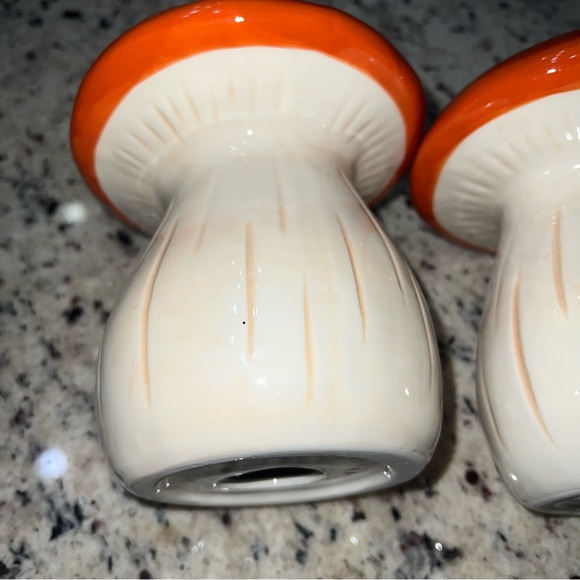 Set of 3 JOANN Place & Time 6.5" Fall Ceramic Mushrooms - Picture 4 of 7